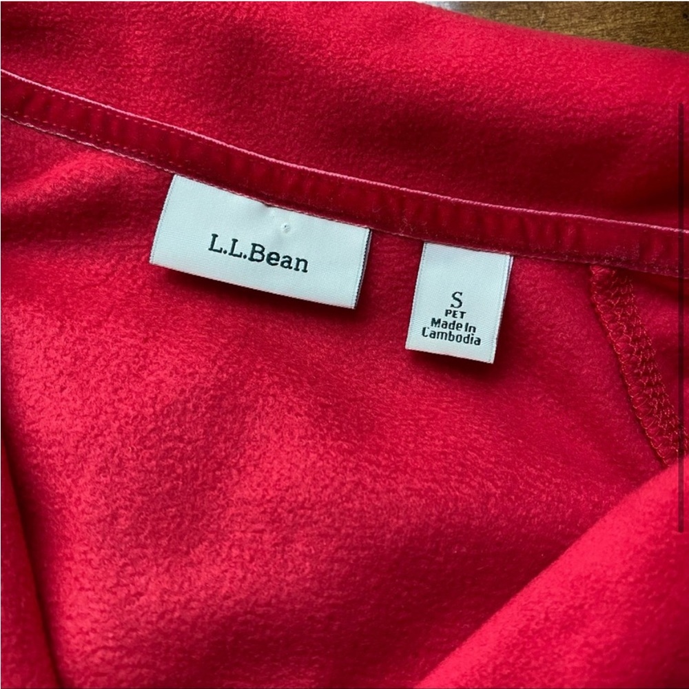 L.L. Bean Sweater - Picture 2 of 5